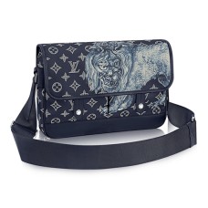 Чанта Louis Vuitton M54248 Messenger PM от монограмно платно