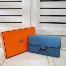 Кожен портфейл Hermes Constance от Того в син цвят