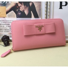 Портфейл Prada с цип около L0506 розов