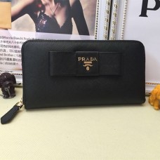 Портфейл Prada с цип L0506 черен