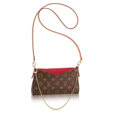 Чанта Louis Vuitton Pallas Clutch M41638 с монограмно платно