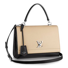 Чанта за рамо Louis Vuitton M50252 Lockme II от Taurillon кожа