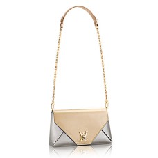 Чанта през рамо Louis Vuitton M54504 Love Note от Taurillon от кожа