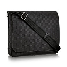Louis Vuitton N41284 District MM Messenger чанта Damier Infini кожа